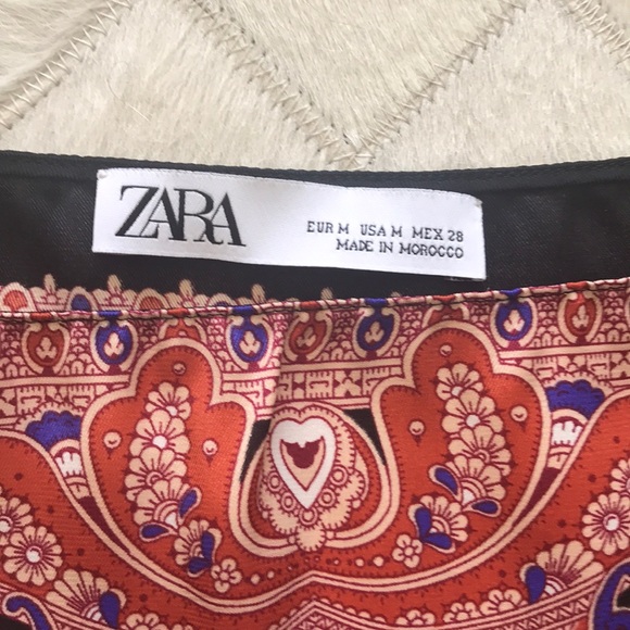 SOLD…. ZARA handkerchief top - Picture 3 of 4